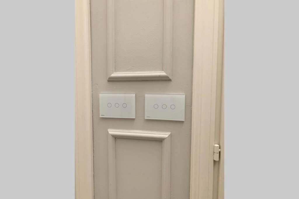 Suite Nico Bologna Centro ภายนอก รูปภาพ