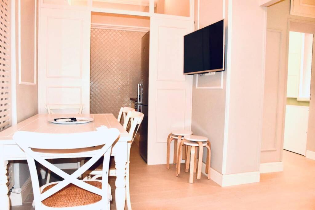 Suite Nico Bologna Centro ภายนอก รูปภาพ